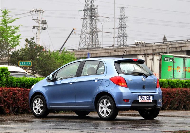 長城汽車 凌傲 2010款 1.5 MT鋒尚版