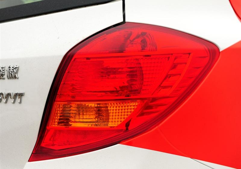 長城汽車 凌傲 2010款 1.5 MT精英版