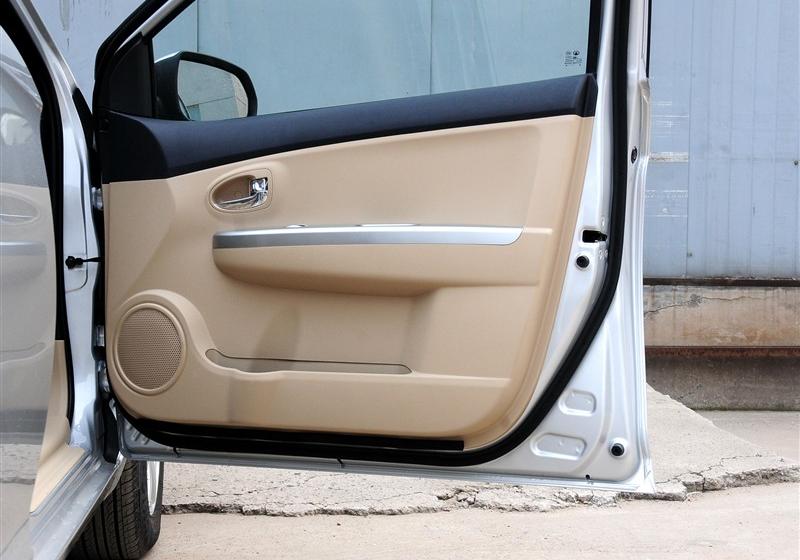 長城汽車 騰翼C30 2012款 1.5 手動(dòng)舒適型