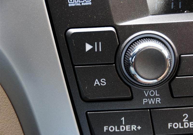 長(zhǎng)城汽車(chē) 騰翼C30 2012款 1.5 手動(dòng)舒適型