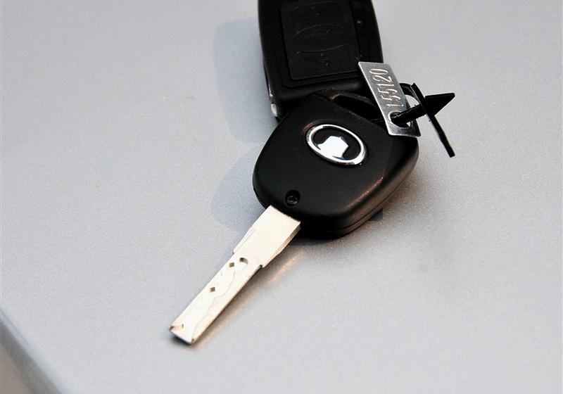 長(zhǎng)城汽車 騰翼C30 2012款 1.5 手動(dòng)舒適型