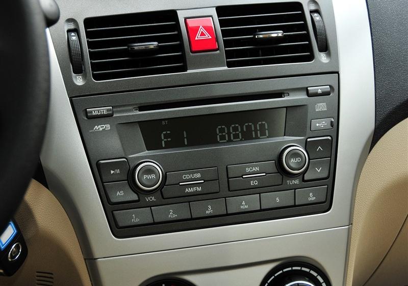 長城汽車 騰翼C30 2012款 1.5 手動(dòng)豪華型