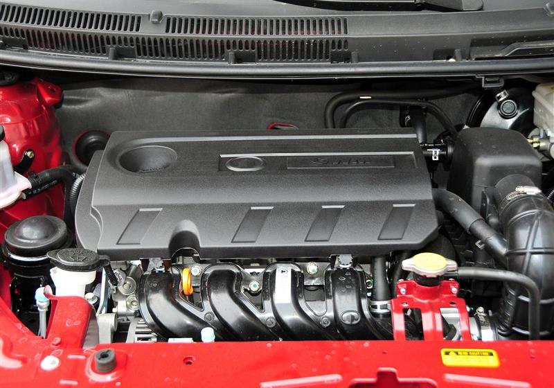 長城汽車 騰翼C30 2012款 1.5 手動豪華型