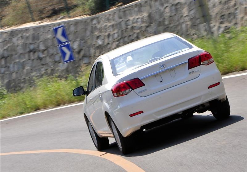 長(zhǎng)城汽車 騰翼C30 2012款 1.5 手動(dòng)豪華型