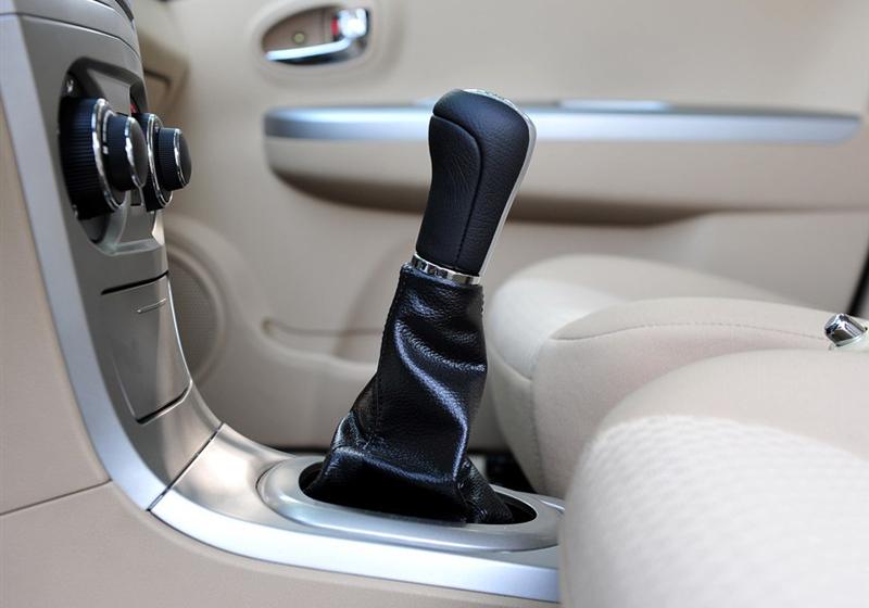 長城汽車 騰翼C30 2010款 1.5 手動(dòng)舒適型