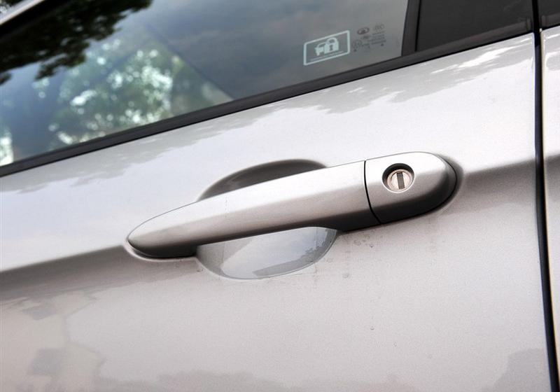 長(zhǎng)城汽車 騰翼C30 2010款 1.5 手動(dòng)舒適型