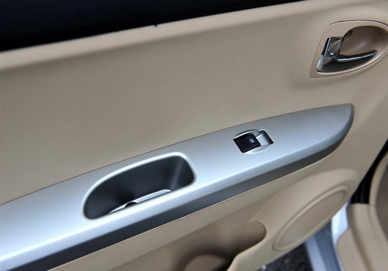 長城汽車 騰翼C30 2010款 1.5 手動豪華型