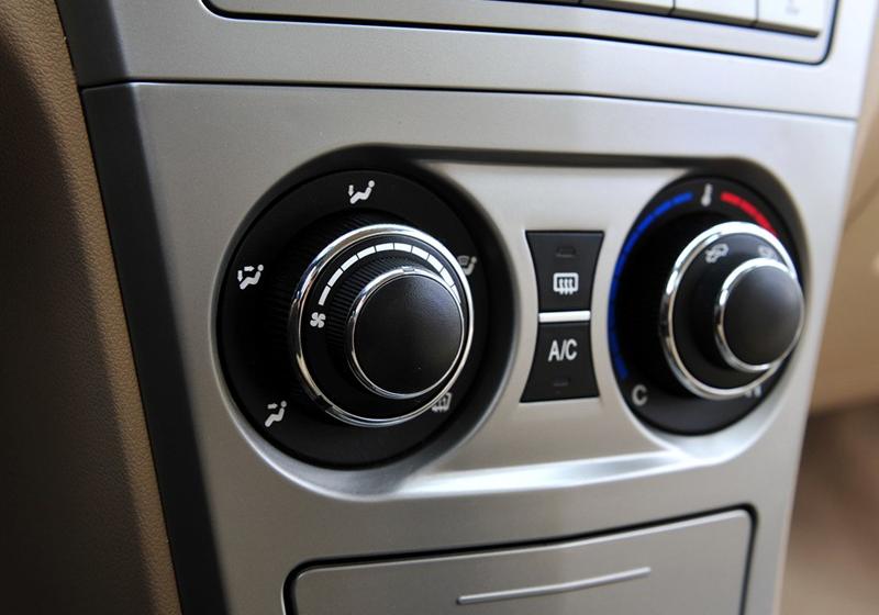 長(zhǎng)城汽車(chē) 騰翼C30 2010款 1.5 手動(dòng)豪華型