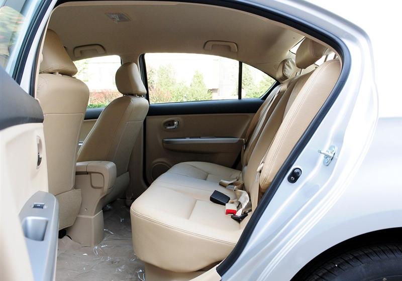 長城汽車 騰翼C30 2010款 1.5 CVT豪華型