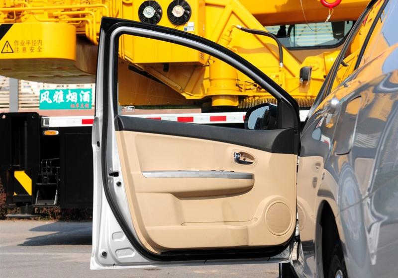 長城汽車 騰翼C30 2010款 1.5 CVT豪華型