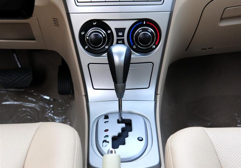 長城汽車 騰翼C30 2010款 1.5 CVT豪華型