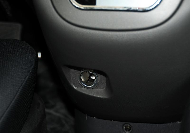 長城汽車 騰翼V80 2011款 2.0 自動標準型