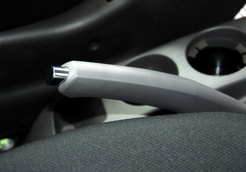 長城汽車 騰翼V80 2011款 2.0 自動標(biāo)準(zhǔn)型