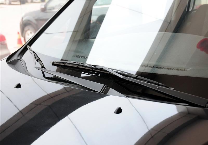 長(zhǎng)城汽車 騰翼V80 2011款 2.0 自動(dòng)標(biāo)準(zhǔn)型