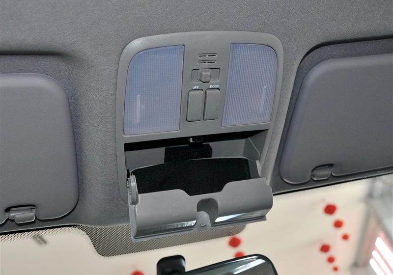 長(zhǎng)城汽車(chē) 騰翼V80 2011款 2.0 手動(dòng)舒適型