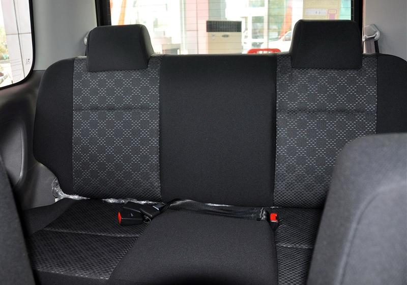 長城汽車 騰翼V80 2011款 2.0 手動舒適型