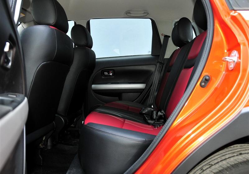 長(zhǎng)城汽車(chē) 炫麗 2011款 CROSS 1.3L MT