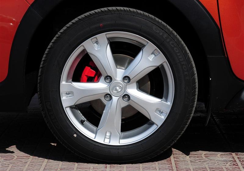 長(zhǎng)城汽車 炫麗 2011款 CROSS 1.3L MT