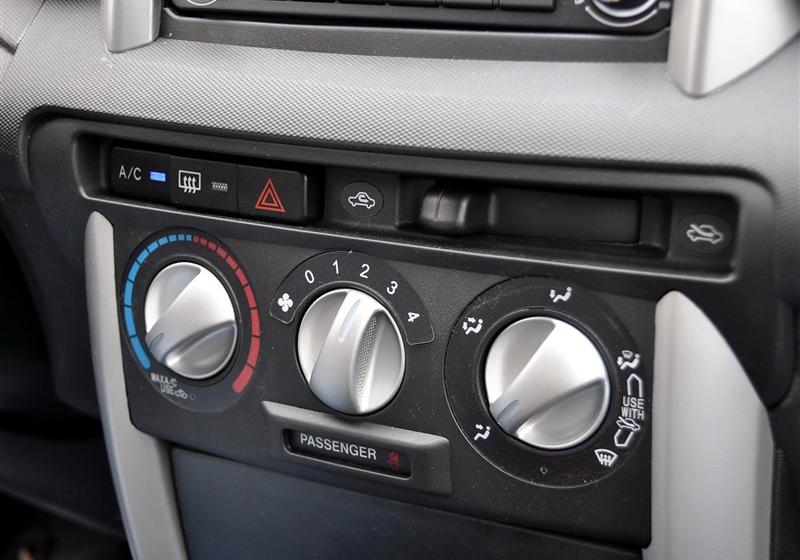 長(zhǎng)城汽車 炫麗 2011款 CROSS 1.5L MT