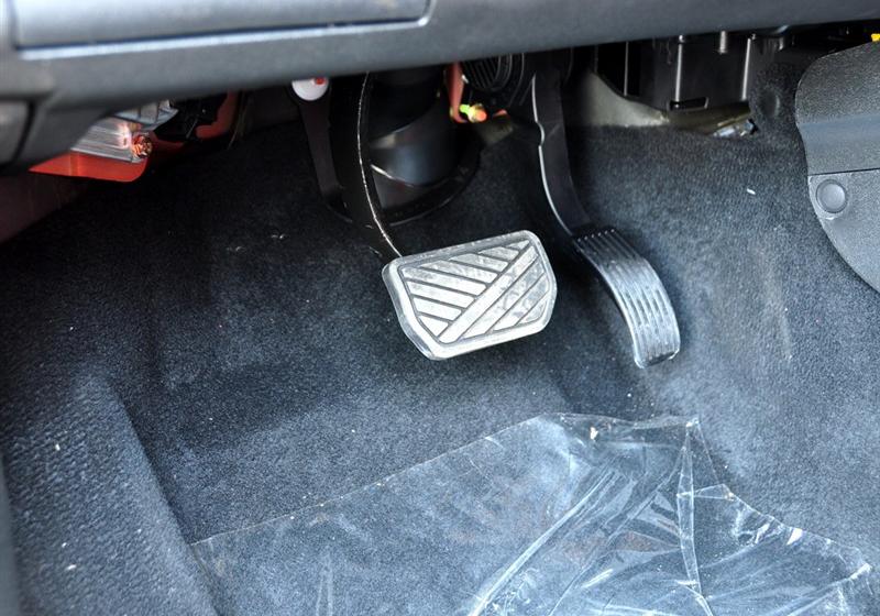 長(zhǎng)城汽車(chē) 炫麗 2010款 CROSS 1.3L AMT