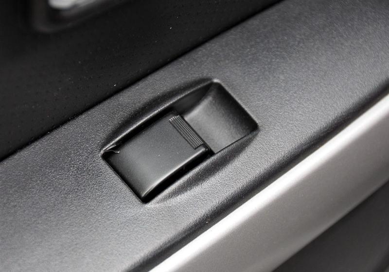 長(zhǎng)城汽車(chē) 炫麗 2010款 CROSS 1.5L 冠軍版