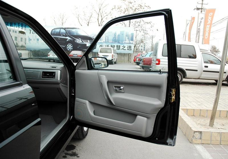 上海大眾 桑塔納志俊 2008款 1.8 MT 舒適型