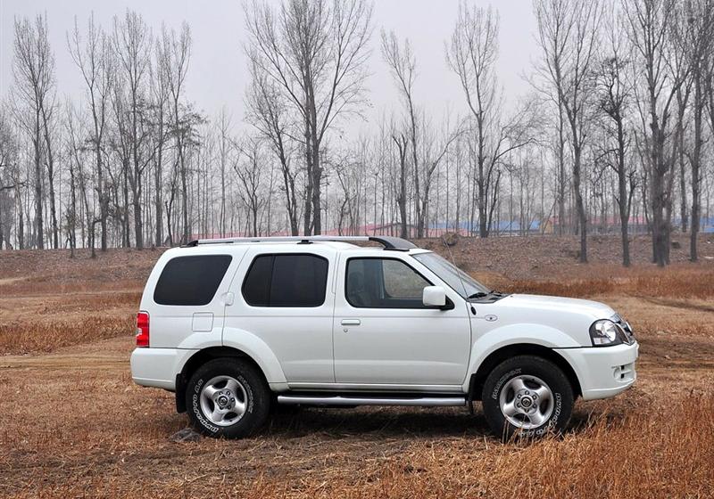 鄭州日產(chǎn) 奧丁 2007款 2.5手動四驅(qū)豪華