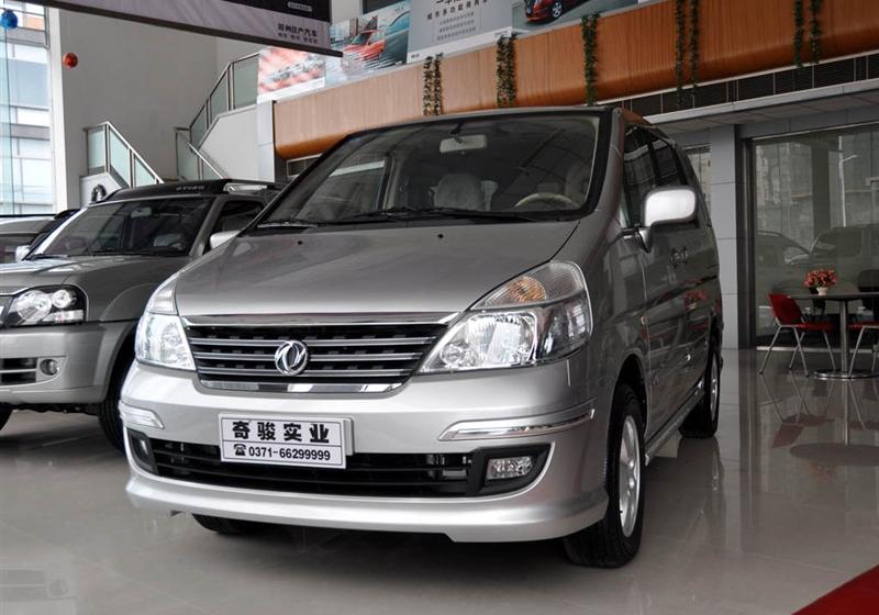 鄭州日產(chǎn) 御軒 2009款 2.0 豪華型