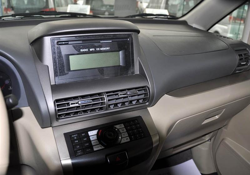 鄭州日產(chǎn) 御軒 2009款 2.0 豪華型