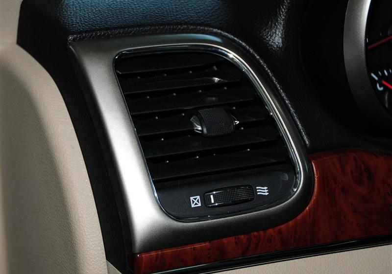 Jeep吉普 大切諾基(進口) 2011款 3.6 豪華導航版