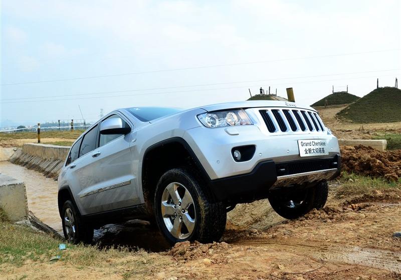 Jeep吉普 大切諾基(進(jìn)口) 2011款 3.6 豪華導(dǎo)航版