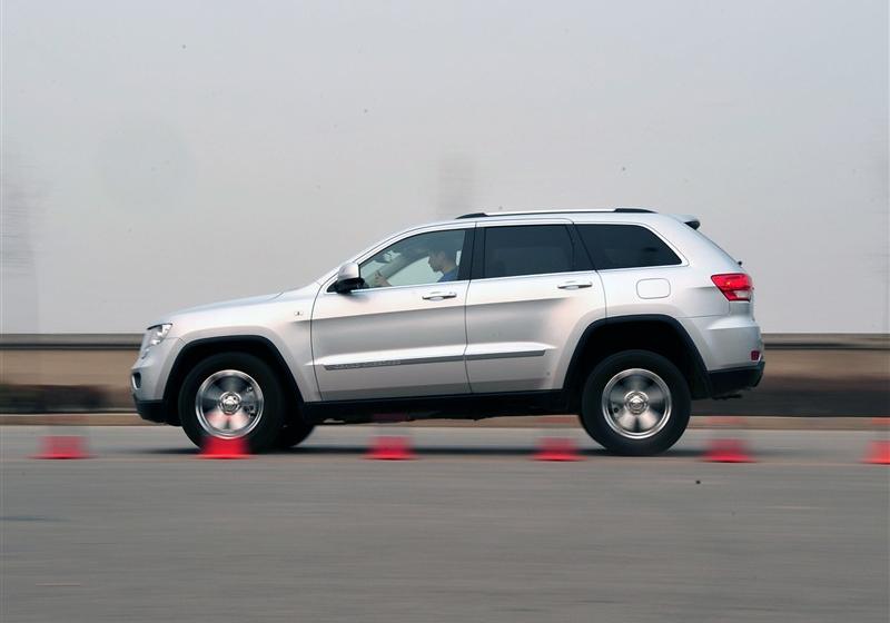 Jeep吉普 大切諾基(進口) 2011款 5.7 旗艦導航版