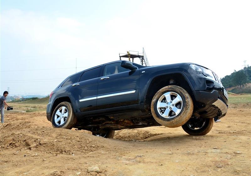 Jeep吉普 大切諾基(進口) 2011款 5.7 旗艦導航版