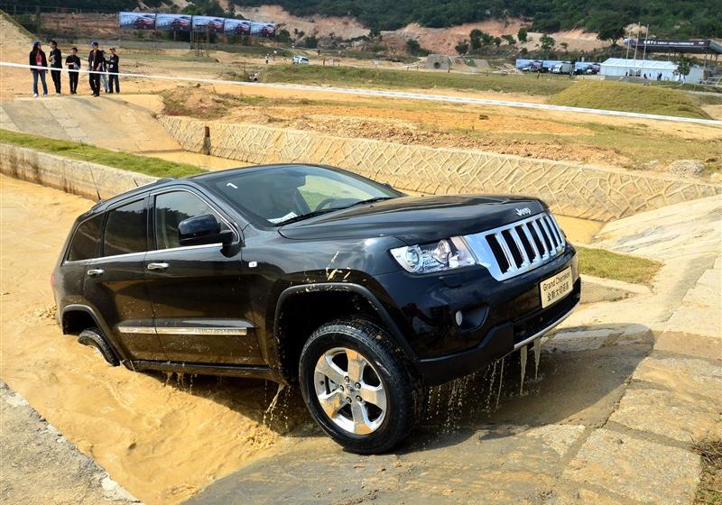 Jeep吉普 大切諾基(進口) 2011款 5.7 旗艦導航版