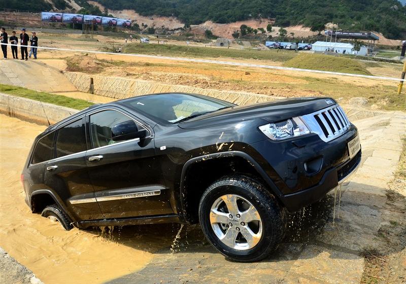 Jeep吉普 大切諾基(進口) 2011款 5.7 旗艦導航版