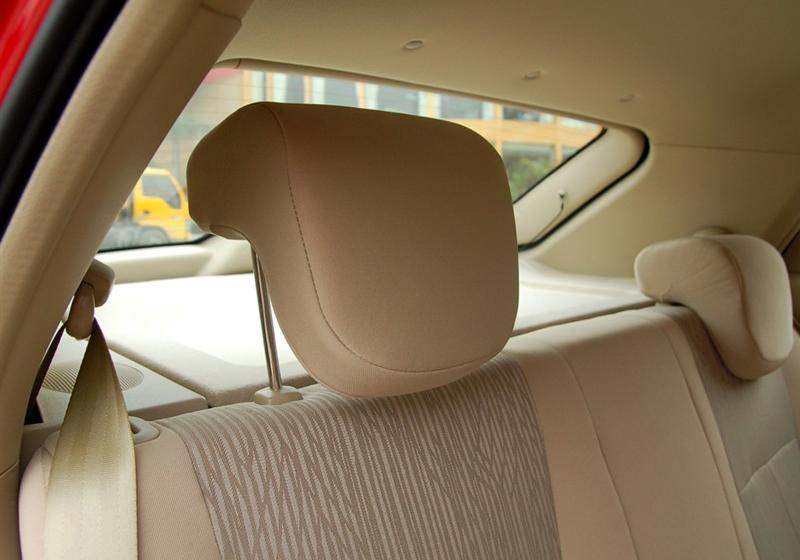 奇瑞汽車 風(fēng)云2 2010款 1.5 兩廂 進(jìn)取型