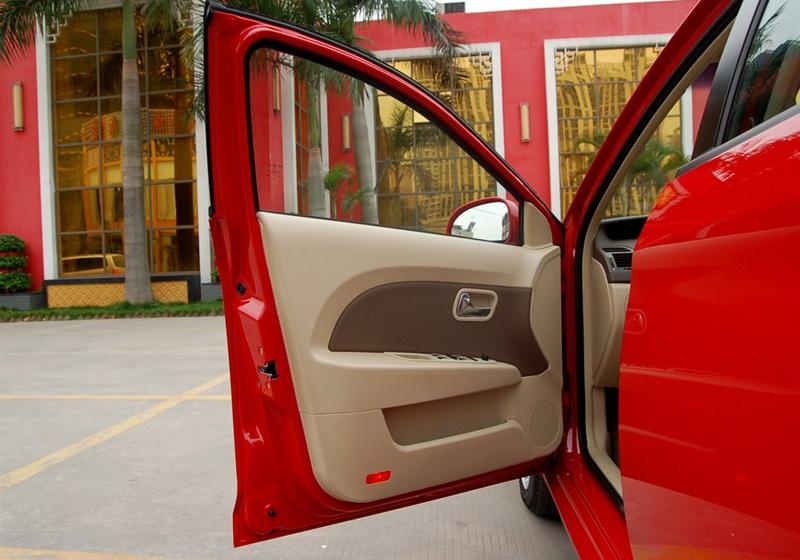 奇瑞汽車 風云2 2010款 1.5 兩廂 進取型