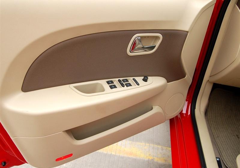 奇瑞汽車 風云2 2010款 1.5 兩廂 進取型