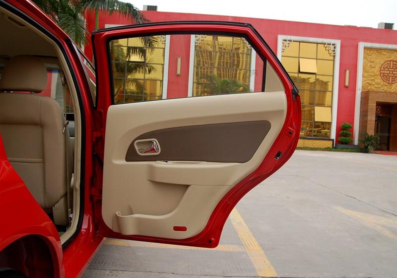 奇瑞汽車 風云2 2010款 1.5 兩廂 進取型