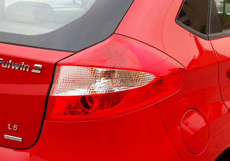 奇瑞汽車 風(fēng)云2 2010款 1.5 兩廂 進(jìn)取型