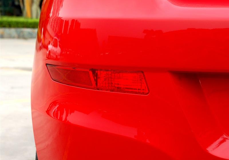 奇瑞汽車(chē) 風(fēng)云2 2010款 1.5 兩廂 進(jìn)取型