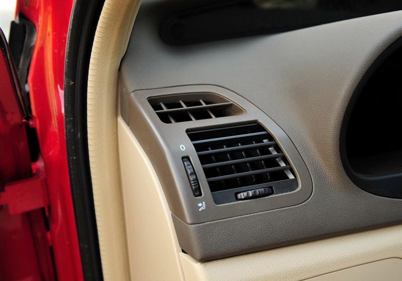 奇瑞汽車 風云2 2010款 1.5 兩廂 豪華型