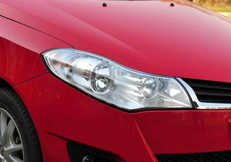 奇瑞汽車 風(fēng)云2 2010款 1.5 兩廂 豪華型