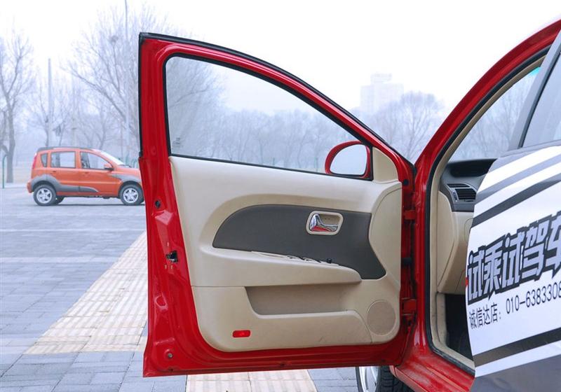 奇瑞汽車 風云2 2010款 1.5 進取型