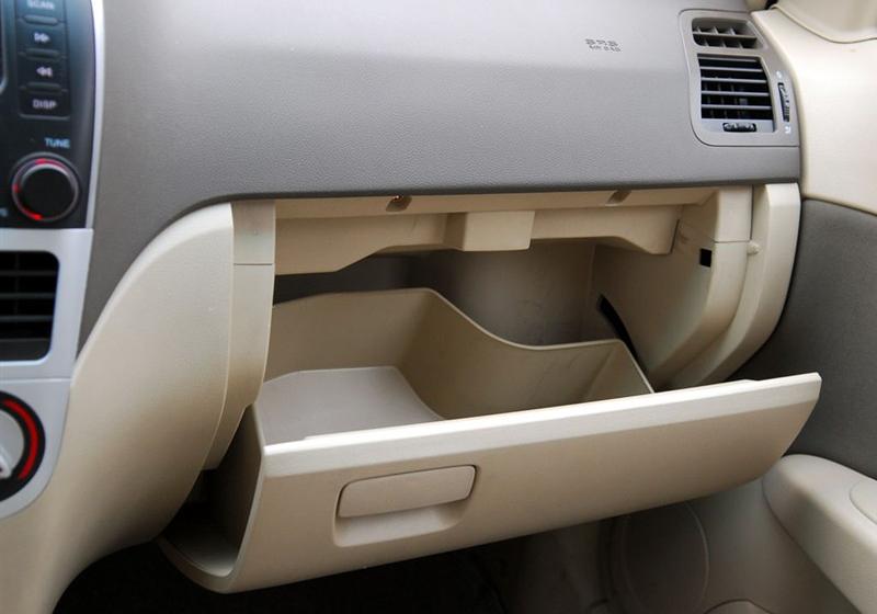 奇瑞汽車 風(fēng)云2 2010款 1.5 進取型