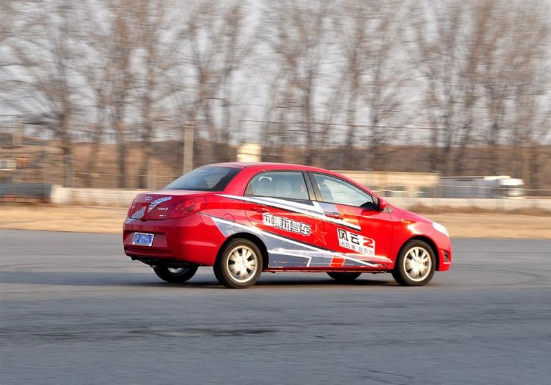 奇瑞汽車 風(fēng)云2 2010款 1.5 豪華型