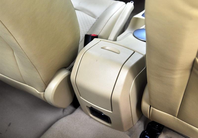 奇瑞汽車 奇瑞A3 2010款 改款1.6MT 尊貴型