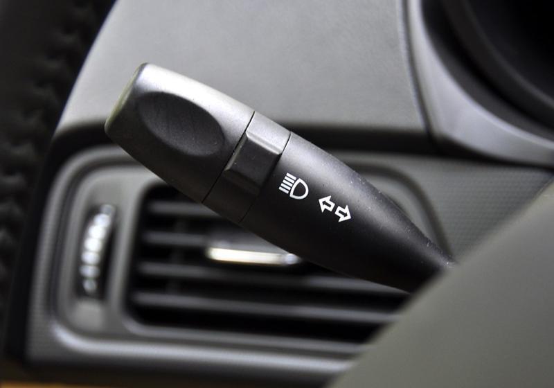 奇瑞汽車 奇瑞A3 2010款 改款1.6MT 尊貴型