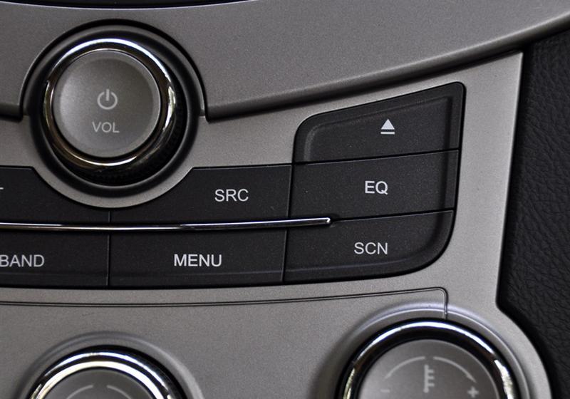 奇瑞汽車 奇瑞A3 2010款 改款1.6MT 尊貴型