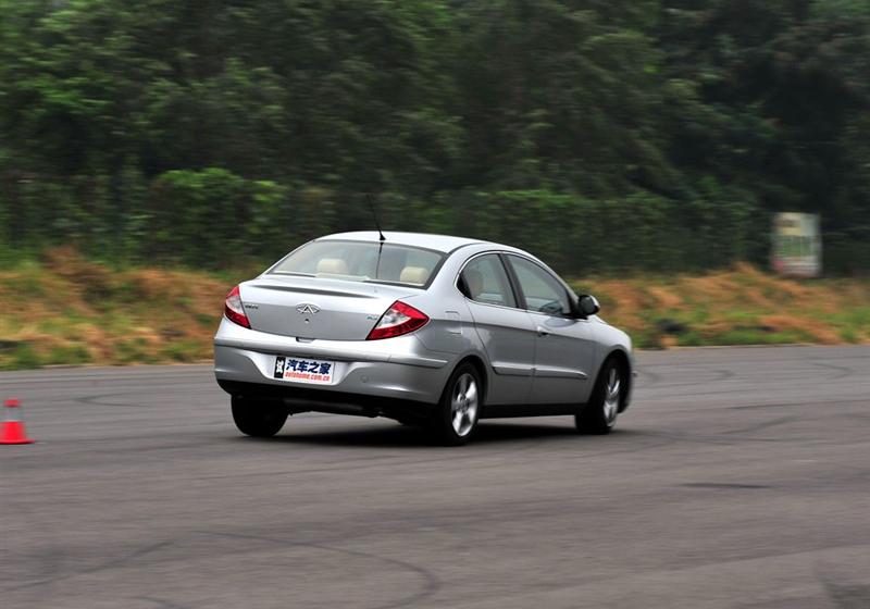 奇瑞汽車 奇瑞A3 2010款 改款1.6MT 尊貴型